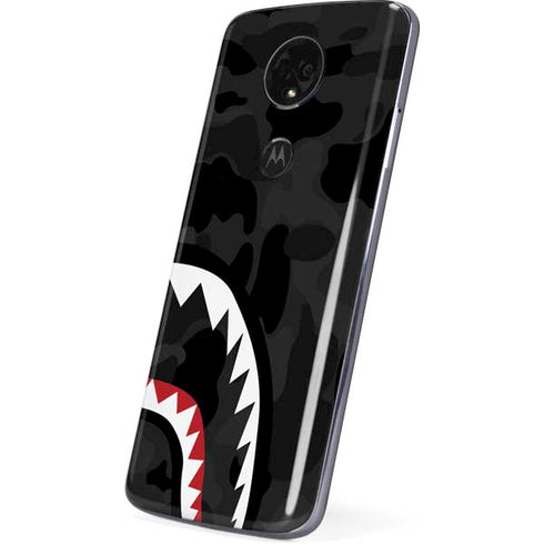 Shark Teeth Grey Street Camo Moto E5 Plus Skin