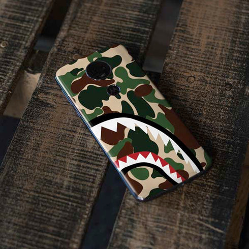 Shark Teeth Street Camo Moto E5 Plus Skin