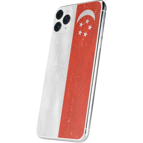 Singapore Flag Distressed iPhone 11 Pro Max Skin
