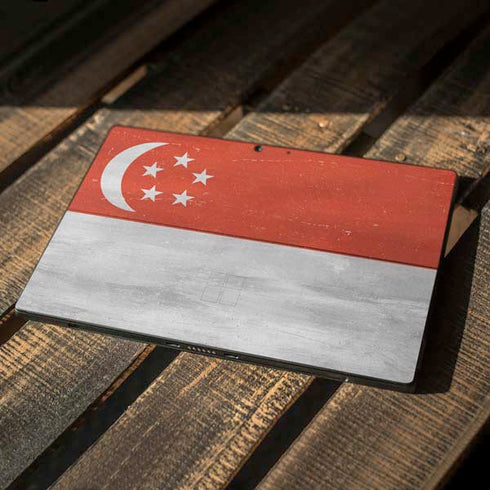 Singapore Flag Distressed Surface Pro 7 Skin
