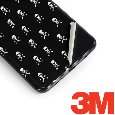Skull and Crossbones (white) Galaxy S9 Skin