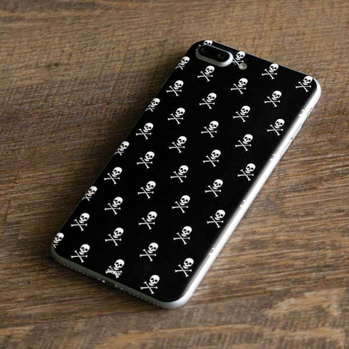 Skull and Crossbones (white) iPhone 7 Plus Skin