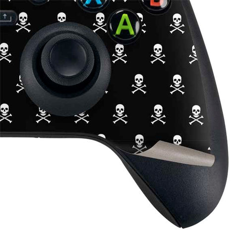 Skull and Crossbones (white) Xbox Series X Controller Skin
