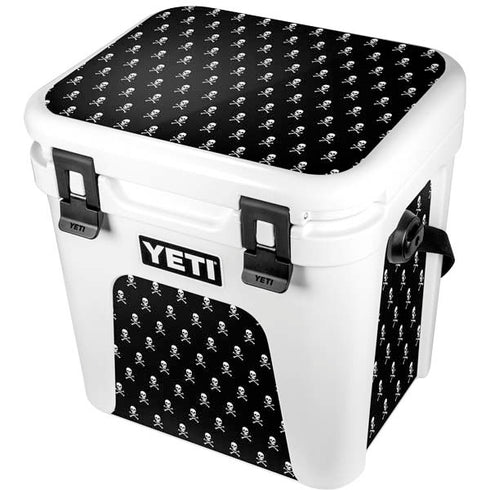 Skull and Crossbones (white) YETI Roadie 24 Hard Cooler Skin