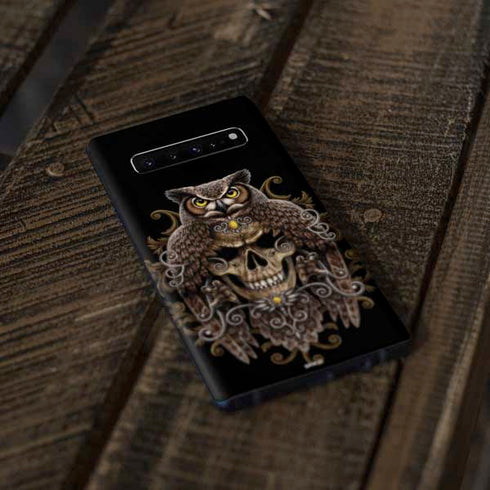 Skull and Owl by Sarah Richter Galaxy S10 Skin
