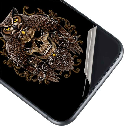 Skull and Owl by Sarah Richter iPhone 11 Skin
