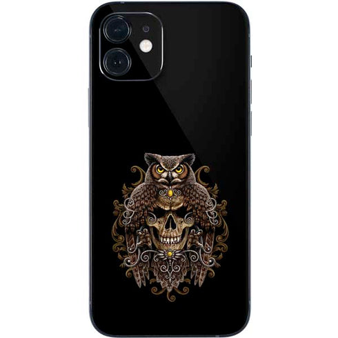 Skull and Owl by Sarah Richter iPhone 12 Skin