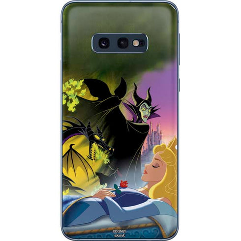 Disney Villains Sleeping Beauty and Maleficent Art Galaxy S10e Skin