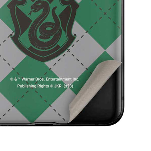 Wizarding World Harry Potter Slytherin Crest Galaxy Z Flip Skin