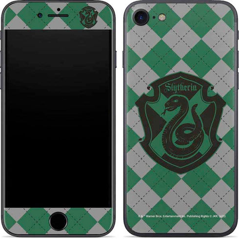 Wizarding World Harry Potter Slytherin Crest iPhone 7 Skin