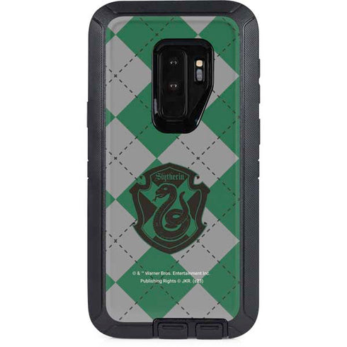 Wizarding World Harry Potter Slytherin Crest Otterbox Defender Galaxy Skin