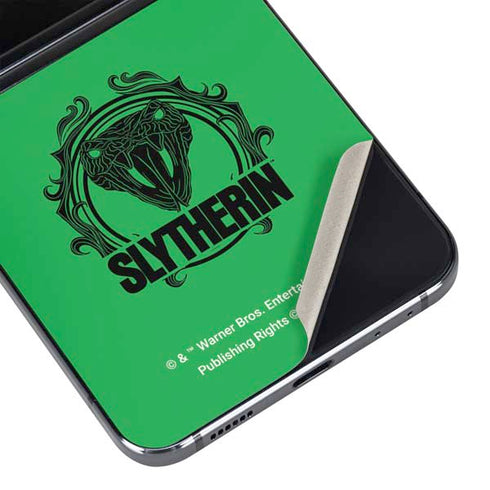 Wizarding Worlds Harry Potter Slytherin Illustration Galaxy Z Flip5 5G Skin