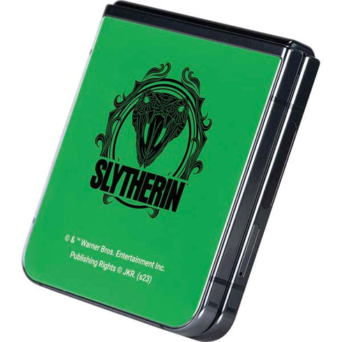 Wizarding Worlds Harry Potter Slytherin Illustration Galaxy Z Flip5 5G Skin