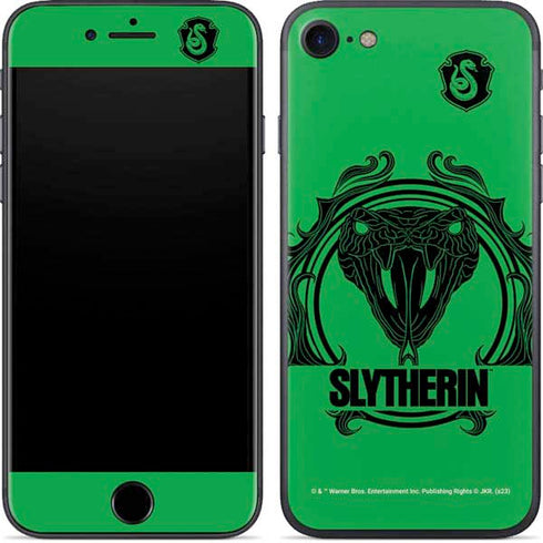 Wizarding Worlds Harry Potter Slytherin Illustration iPhone SE (2nd & 3rd Gen) Skin