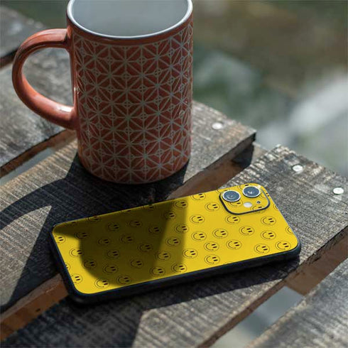 Happy Face Pattern iPhone 11 Skin