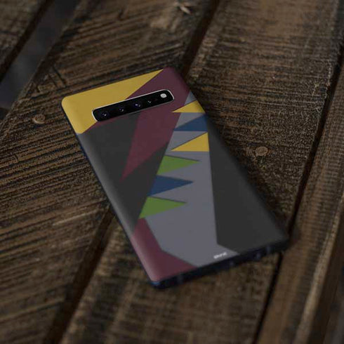 Sneakerhead Geometric Galaxy S10 Skin