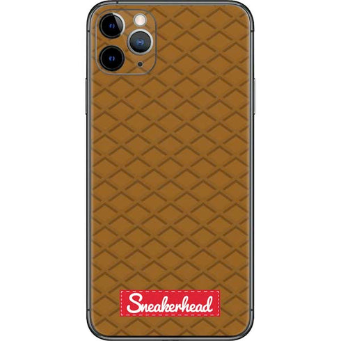 Sneakerhead Gold Pattern iPhone 11 Pro Max Skin