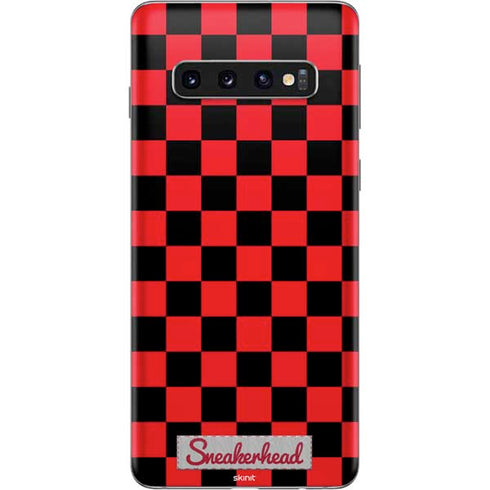Sneakerhead Red Checkered Galaxy S10 Skin