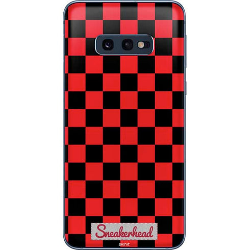 Sneakerhead Red Checkered Galaxy S10e Skin