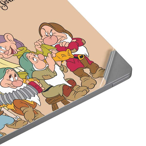 Disney Snow White and the seven dwarfs Universal Laptop 17in (13.8 x 10in) Skin