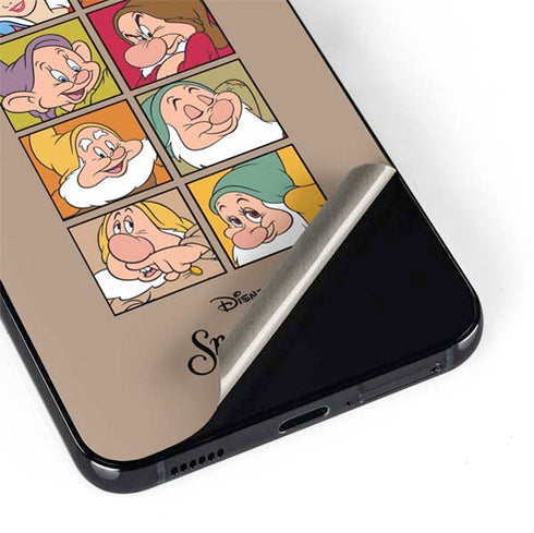 Disney Snow White Character Portraits Galaxy S22 Skin