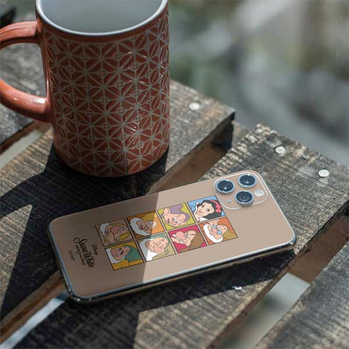 Disney Snow White Character Portraits iPhone 11 Pro Skin
