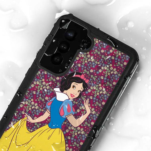 Disney Snow White Character with Floral Pattern Galaxy S23 Plus Waterproof Case