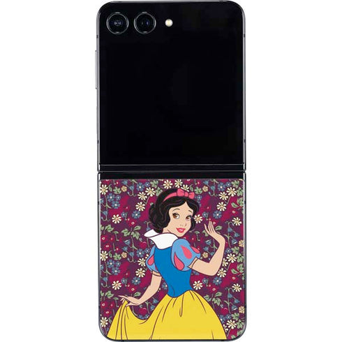 Disney Snow White Character with Floral Pattern Galaxy Z Flip5 5G Skin