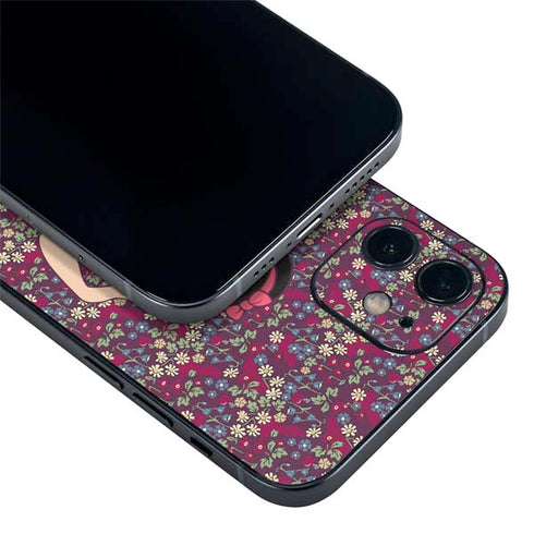 Disney Snow White Character with Floral Pattern iPhone 12 Mini Skin