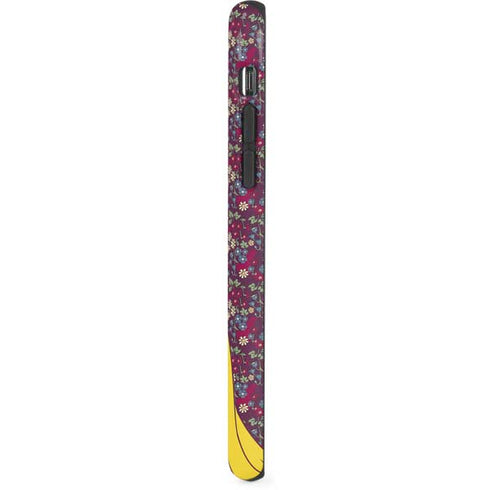 Disney Snow White Character with Floral Pattern iPhone XR Pro Case