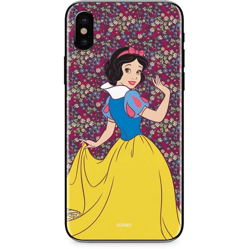 Disney Snow White Character with Floral Pattern iPhone XS Skin