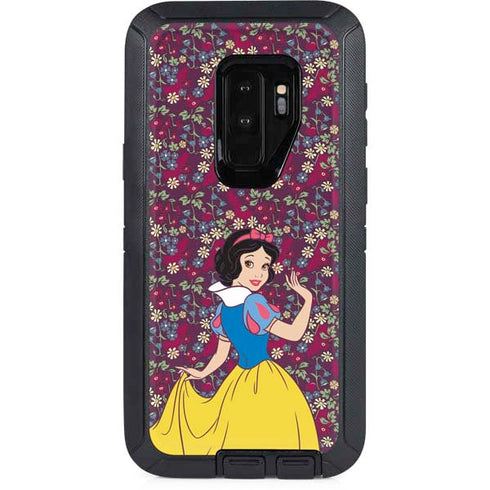 Disney Snow White Character with Floral Pattern Otterbox Defender Galaxy Skin