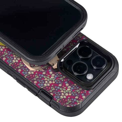 Disney Snow White Character with Floral Pattern Otterbox Defender iPhone Skin