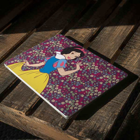 Disney Snow White Character with Floral Pattern Surface Laptop 3 13.5in Skin
