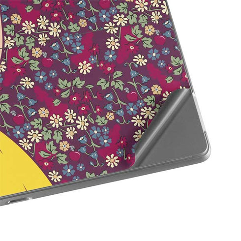 Disney Snow White Character with Floral Pattern Surface Pro 8 Skin