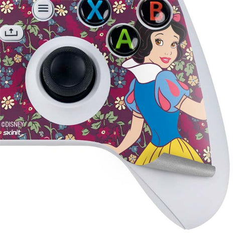 Disney Snow White Character with Floral Pattern Xbox Series S Bundle Skin
