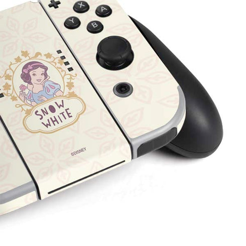 Disney Snow White Classic Art Nintendo Switch OLED (2021) Skin