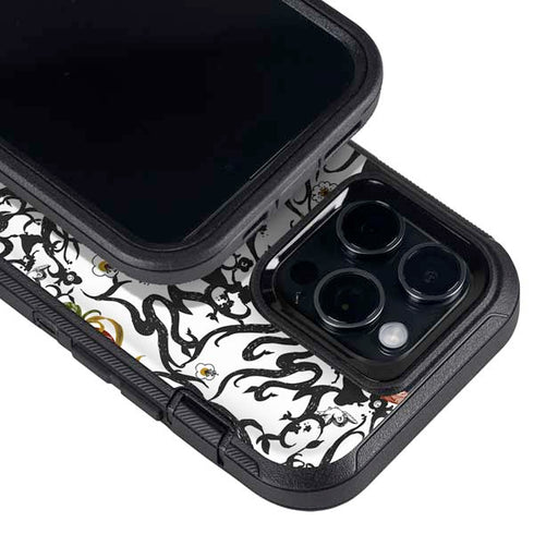 Disney Snow White Roses and Character Silhouette Otterbox Defender iPhone Skin