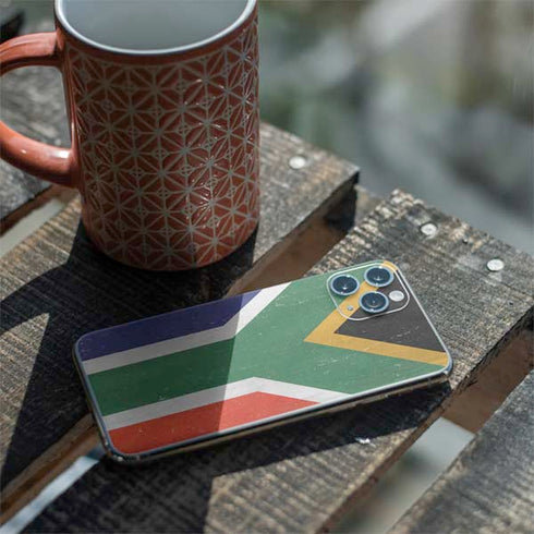 South Africa Flag Distressed iPhone 11 Pro Skin