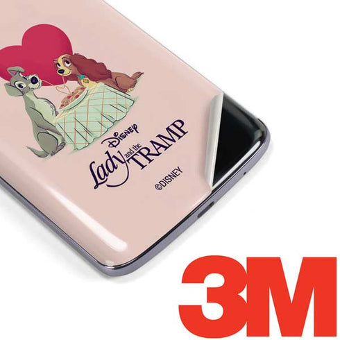 Disney Lady & The Tramp Spaghetti Dinner Moto E5 Plus Skin
