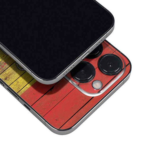 Spain Flag Dark Wood iPhone 15 Pro Skin
