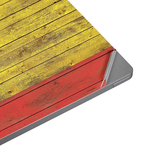 Spain Flag Dark Wood Universal Laptop 12in (9.8 x 6.8in) Skin
