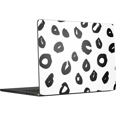 Spotted MacBook Air 15 in (2023) Skin