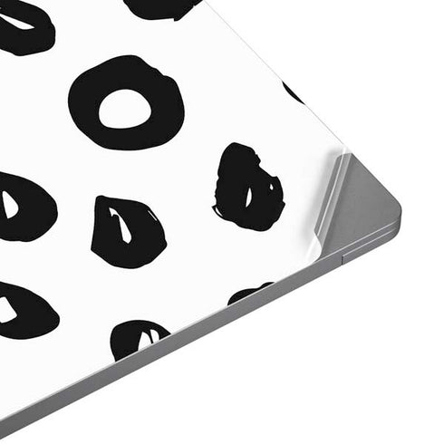 Spotted Animal Print Universal Laptop 17in (13.8 x 10in) Skin