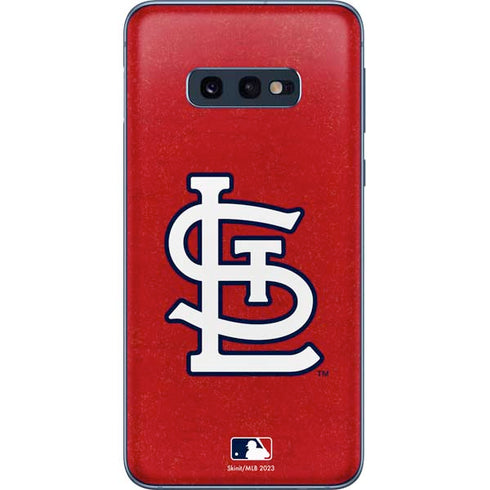 MLB St. Louis Cardinals - Solid Distressed Galaxy S10e Skin
