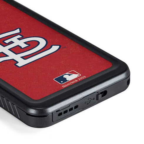 MLB St. Louis Cardinals - Solid Distressed Galaxy S23 Plus Waterproof Case