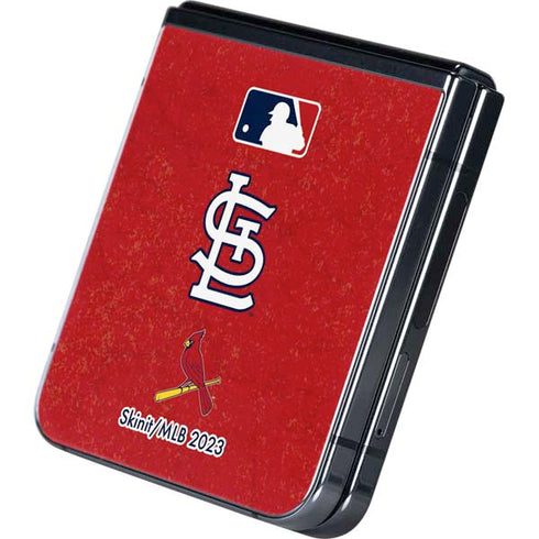 MLB St. Louis Cardinals - Solid Distressed Galaxy Z Flip5 5G Skin