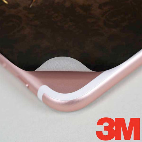 Brigid Ashwood Steampunk Bee iPhone 7 Skin