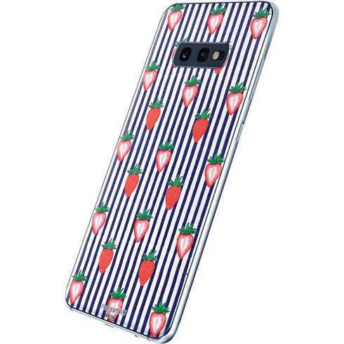 Bouffants and Broken Hearts Strawberries and Stripes Galaxy S10e Skin