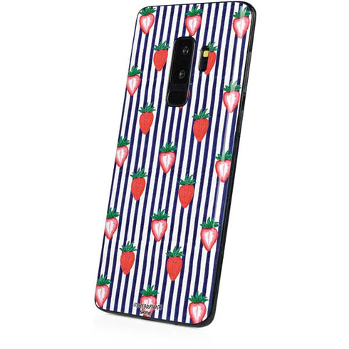 Bouffants and Broken Hearts Strawberries and Stripes Galaxy S9 Plus Skin